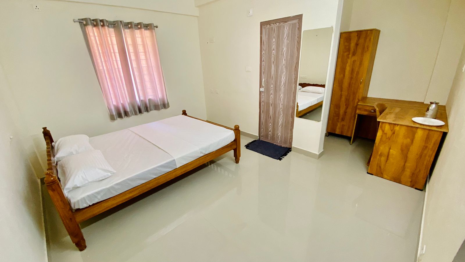 AidyStays - Room View